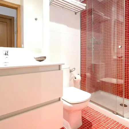 Welcoming Flat In 50 M² Free Parking بايونا